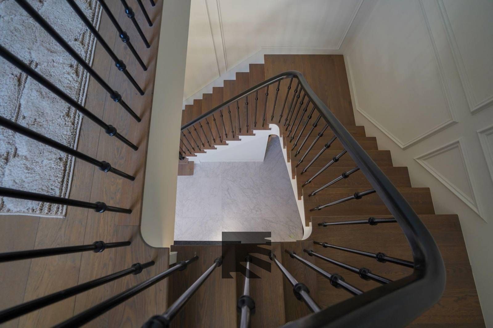 Klassieke trap balustraden.
